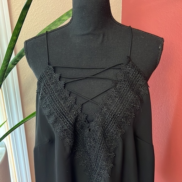 Wayf Lace up Black Camisole - Picture 2 of 11